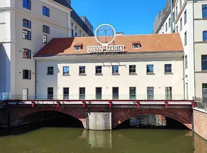 Mlyn Maria - W Sercu Wroclawia Apartman *